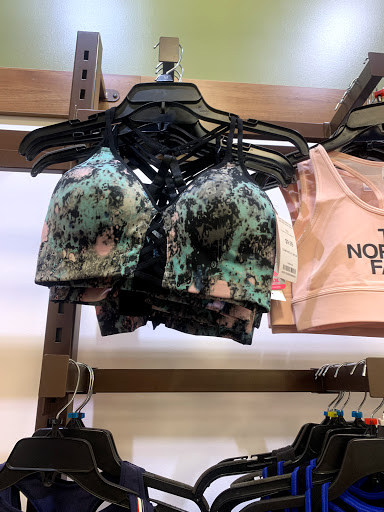 Outdoor Sports Store «Sierra Trading Post», reviews and photos, 215 N Maple Rd Unit 1F, Ann Arbor, MI 48103, USA