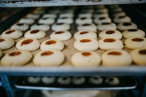 Bakery «Grand Finale Desserts and Pastries», reviews and photos, 225 Franklin Ave, Grand Haven, MI 49417, USA