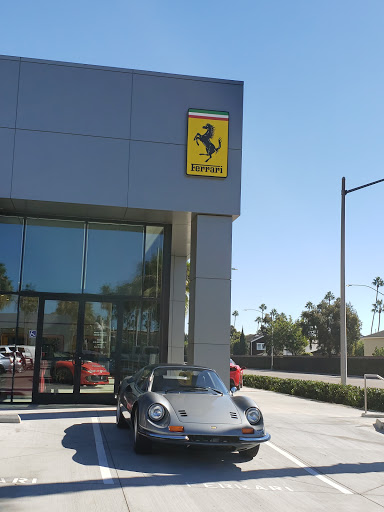 Car Dealer «Ferrari of Newport Beach», reviews and photos, 900 West Coast Hwy, Newport Beach, CA 92663, USA