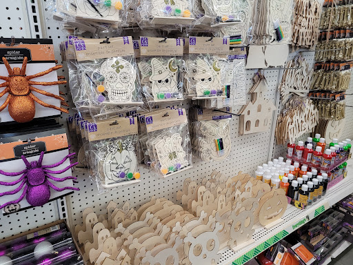 Dollar Store «Dollar Tree», reviews and photos, 4959 Bill Gardner Pkwy Ste 107, Locust Grove, GA 30248, USA