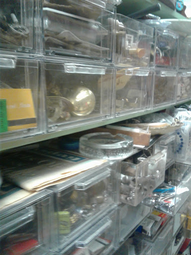 Antique Store «The Antique & Thrift Shop», reviews and photos, 100 Sunrise Hwy, Valley Stream, NY 11581, USA