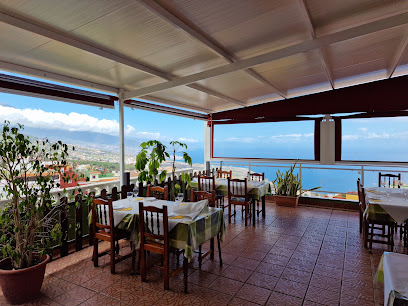 Restaurante El Salón - C. Toscas de San Antonio, 13, 38370 La Matanza de Acentejo, Santa Cruz de Tenerife, Spain