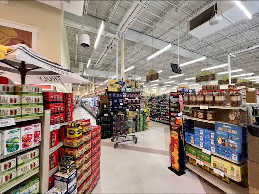 Grocery Store «Lowes Foods of Ocean Isle Beach», reviews and photos, 6278 Beach Dr SW #5, Ocean Isle Beach, NC 28469, USA