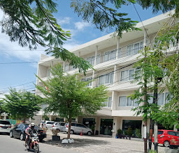 Rocky Plaza Hotel Padang photo