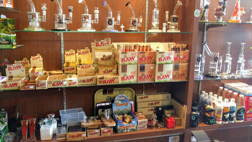 Tobacco Shop «The Green Machine», reviews and photos, 2409 Nicollet Ave, Minneapolis, MN 55404, USA