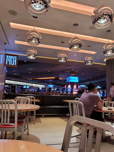 Casino «Rivers Casino Des Plaines», reviews and photos, 3000 S River Rd, Des Plaines, IL 60018, USA