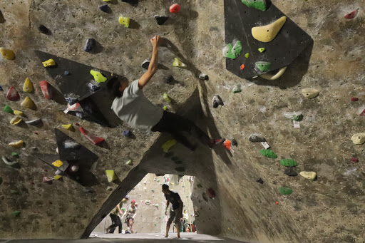 Rock Climbing Gym «Hangar 18 Indoor Climbing Gym - Riverside», reviews and photos, 6935 Arlington Ave, Riverside, CA 92503, USA