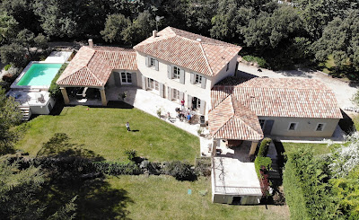 Agence Immobilière Aix & Provence Nathalie COQUIN à Jouques