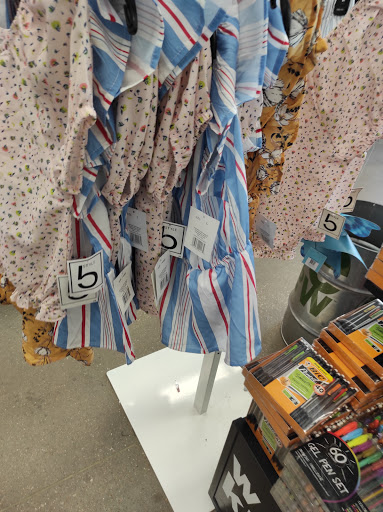 Variety Store «Five Below», reviews and photos, 3333 Preston Rd #650, Frisco, TX 75034, USA