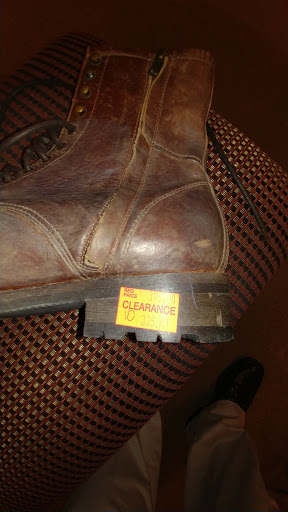 Shoe Store «Tops For Shoes», reviews and photos, 27 N Lexington Ave, Asheville, NC 28801, USA