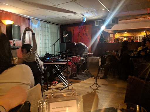 Wine Bar «MotorCity Wine», reviews and photos, 1949 Michigan Ave, Detroit, MI 48216, USA