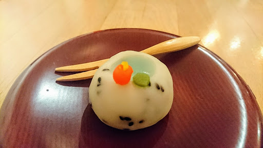 Ko'uzi - Sushi and Fine Food