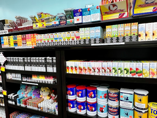 Tobacco Shop «Smokers Heaven KC», reviews and photos, 10145 Wornall Rd, Kansas City, MO 64114, USA