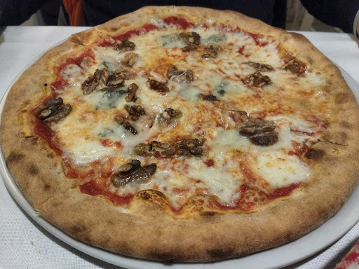 Bacarà Pizzeria & Bistrot in Triuggio, Provincia di Monza e della Brianza