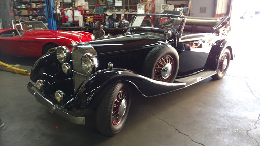 Used Car Dealer «Gullwing Motor Cars, Inc», reviews and photos, 24-30 46th St, Astoria, NY 11103, USA