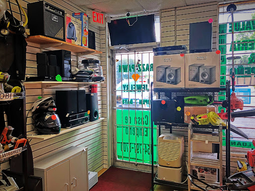 Pawn Shop «Lucky Pawn & Jewelry», reviews and photos, 3029 Davie Blvd, Fort Lauderdale, FL 33312, USA