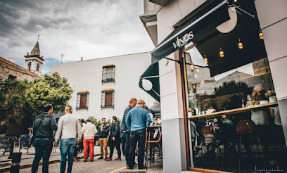 Vinos & Vinilos en Huelva>


<h2 class=