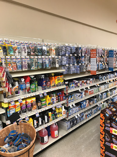 Grocery Store «Giant Food Stores», reviews and photos, 611 Main St, Harleysville, PA 19438, USA