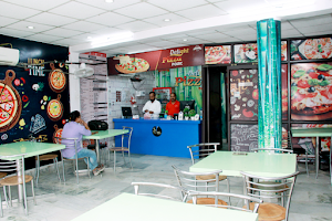 Delight Pizza Point /Best Pizza in Bareilly image