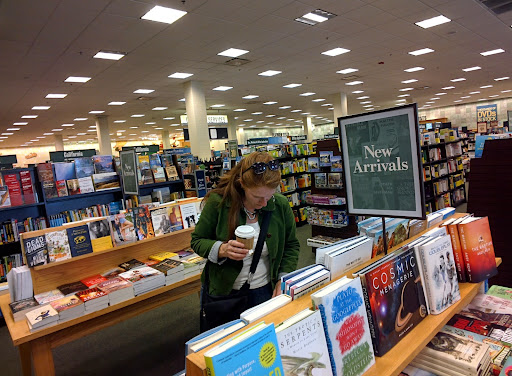 Shopping Mall «Gilroy Crossing Shopping Center», reviews and photos, 6915 Camino Arroyo, San Jose, CA 95112, USA