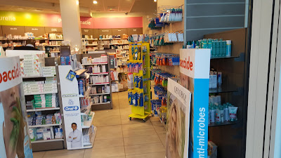 Pharmacie TGV Gare de Lyon HALL 2 à Paris