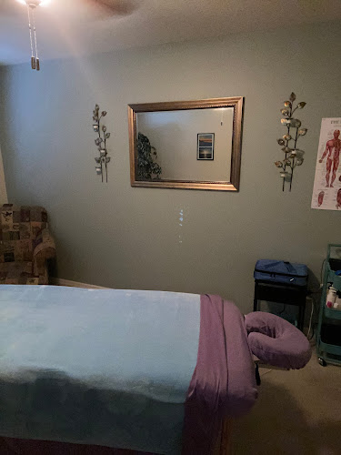 Alyssa De Jesus Massage Therapist In Tampa Updated February 2025 AF1QipObH1a Rz0bR H500 K No