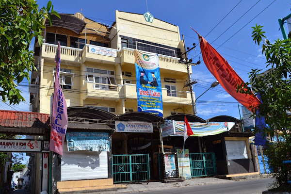 Foto Utama