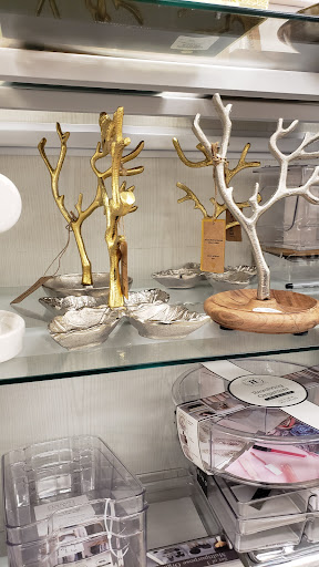 Department Store «HomeGoods», reviews and photos, 5130 Nicholson Ln, Kensington, MD 20895, USA