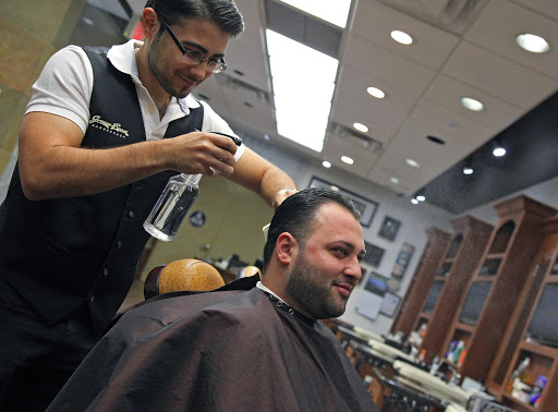 Barber Shop «Groom Room Barbershop», reviews and photos, 2502 E Camelback Rd, Phoenix, AZ 85016, USA