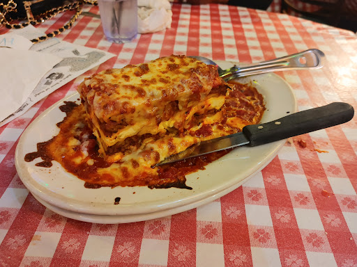 Buca di Beppo Italian Restaurant image 9