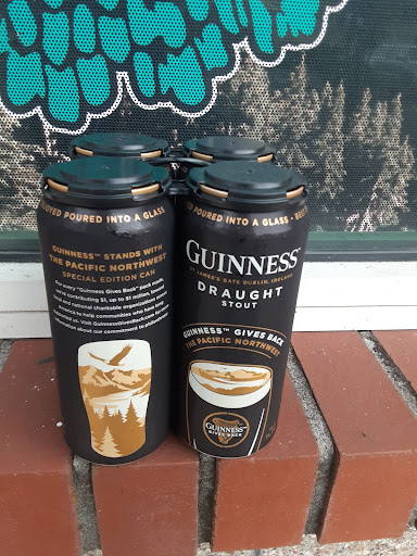 Liquor Store «Downtown Liquor Store», reviews and photos, 401 W 11th Ave, Eugene, OR 97401, USA