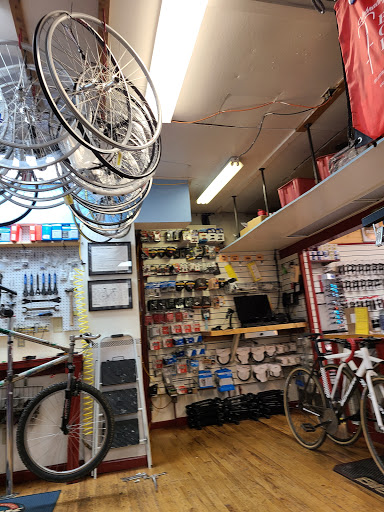 Bicycle Store «Bicycle Garage, Inc.», reviews and photos, 507 E Kirkwood Ave, Bloomington, IN 47408, USA