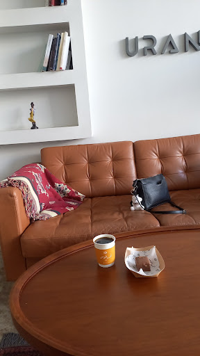 اورانوس كافيه 