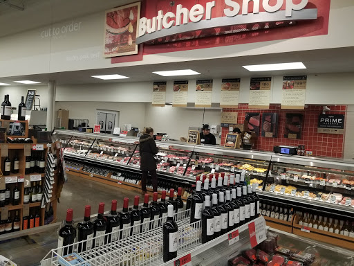 Supermarket «Hy-Vee», reviews and photos, 1403 N Veterans Pkwy, Bloomington, IL 61704, USA