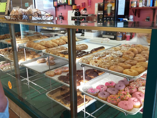 Donut Shop «Donuts and Yogurt», reviews and photos, 1984 W 11th St, Tracy, CA 95376, USA