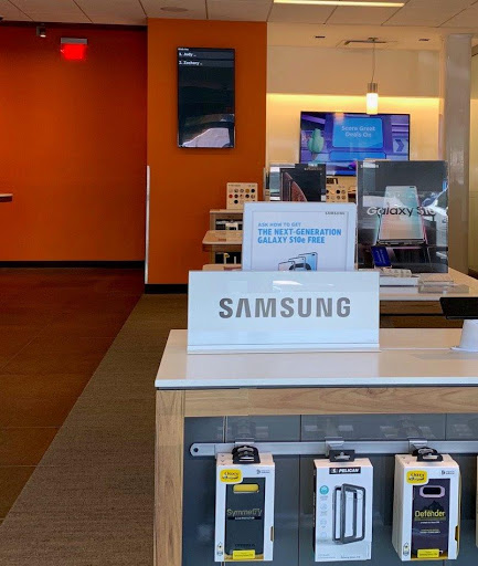 Cell Phone Store «AT&T», reviews and photos, 976 Admiral Callaghan Ln D, Vallejo, CA 94591, USA