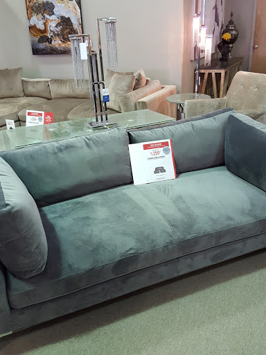 Furniture Store «Value City Furniture», reviews and photos, 5577 Dressler Rd NW, Canton, OH 44720, USA