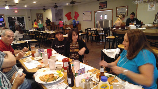 Seafood Restaurant «Blow fly inn», reviews and photos, 1201 Washington Ave, Gulfport, MS 39507, USA
