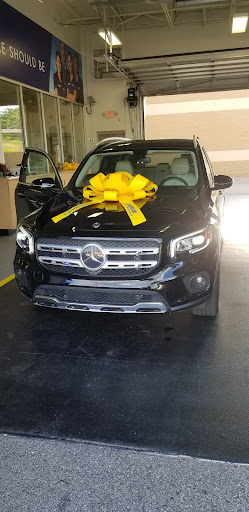 Used Car Dealer «CarMax», reviews and photos, 4431 28th St SE, Kentwood, MI 49512, USA