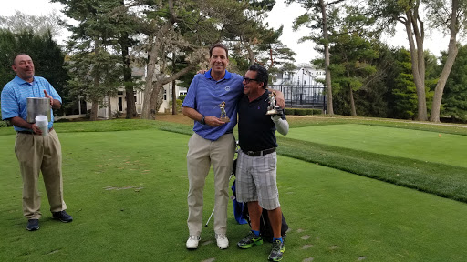 Golf Club «Indian Hill Club», reviews and photos, 1 N Indian Hill Rd, Winnetka, IL 60093, USA