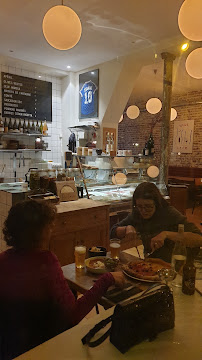 Atmosphère du Restaurant italien Faggio Pizzeria à Paris - n°12