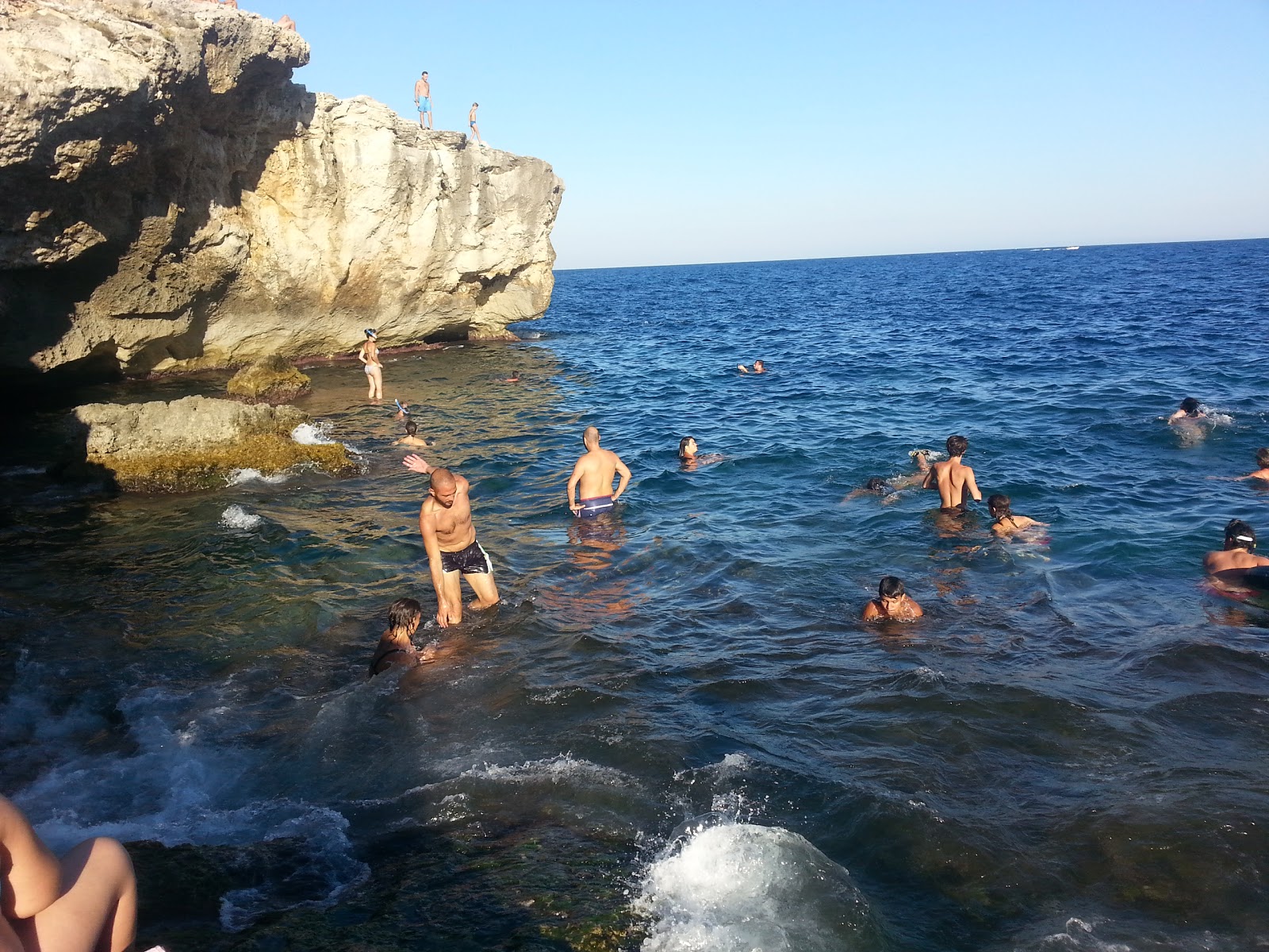 Foto van Spiaggia della Grotta Verde wilde omgeving