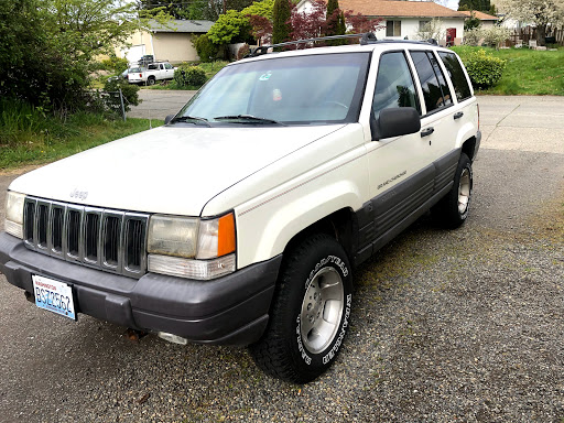 Tire Shop «Discount Tire Store - Bremerton, WA», reviews and photos, 5034 WA-303, Bremerton, WA 98311, USA