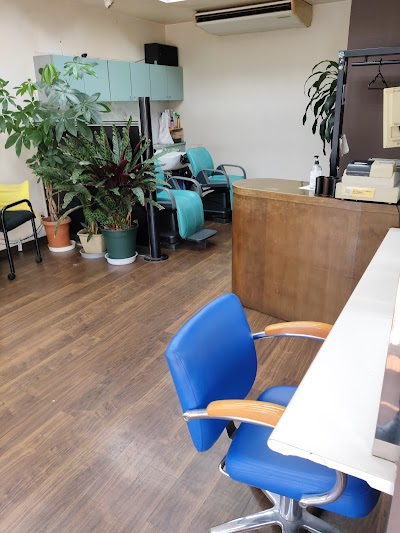 イッツ美容室佐古店