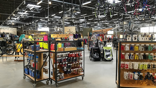 Camping Store «REI», reviews and photos, 9637 E County Line Rd, Englewood, CO 80112, USA