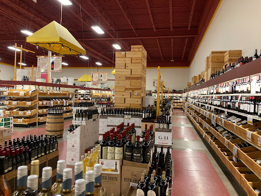 Liquor Store «Friar Tuck Beverage», reviews and photos, 1333 Savoy Plaza Ln, Savoy, IL 61874, USA