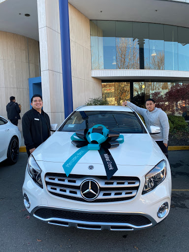 Mercedes Benz Dealer «Mercedes-Benz of Walnut Creek», reviews and photos, 1301 Parkside Dr, Walnut Creek, CA 94596, USA