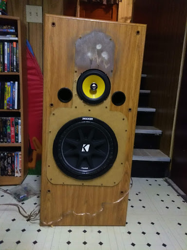 Car Stereo Store «Soundbytes Automotive Electronics,Inc», reviews and photos, 328 W N Ave, Northlake, IL 60164, USA