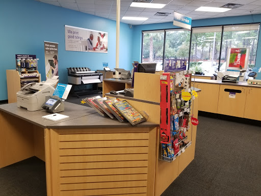 Print Shop «FedEx Office Print & Ship Center», reviews and photos, 7700 Hwy 6 N Suite 103, Houston, TX 77095, USA