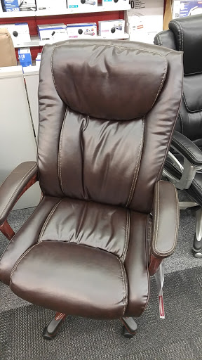 Office Supply Store «Staples», reviews and photos, 803 Goucher Blvd, Towson, MD 21286, USA